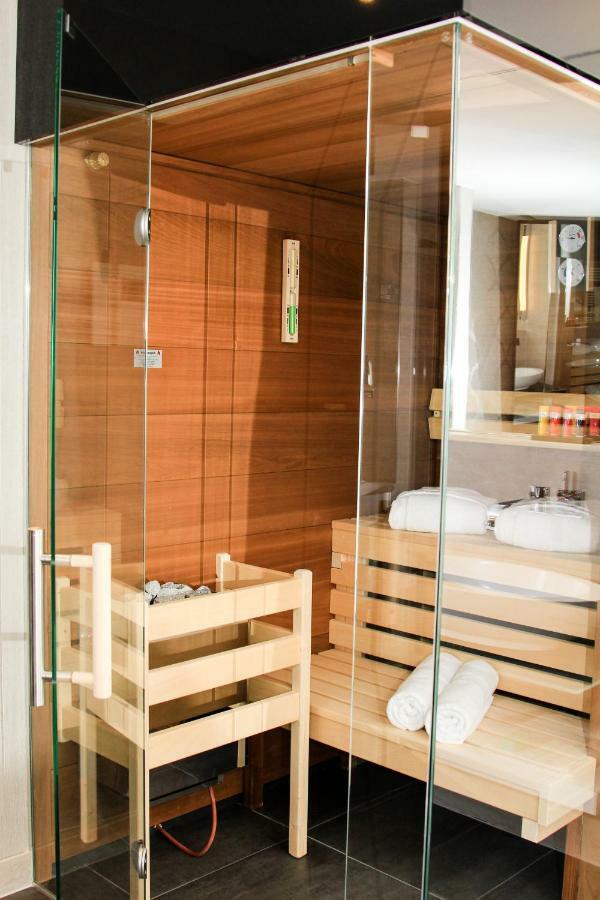 Hotel Wemperhardt Ngoại thất bức ảnh